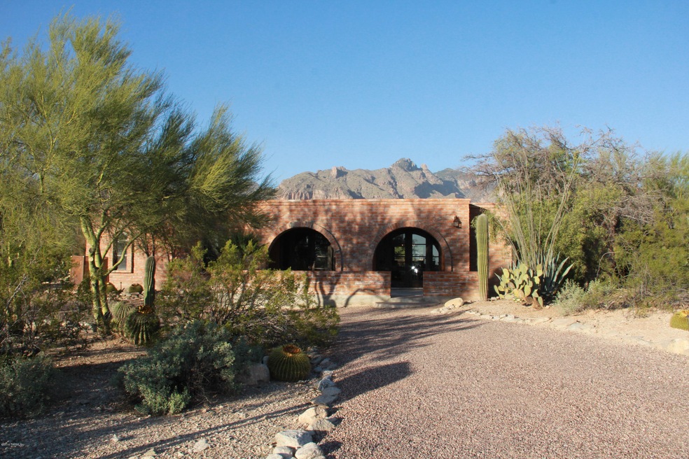 Front Elevation, Finger Rock