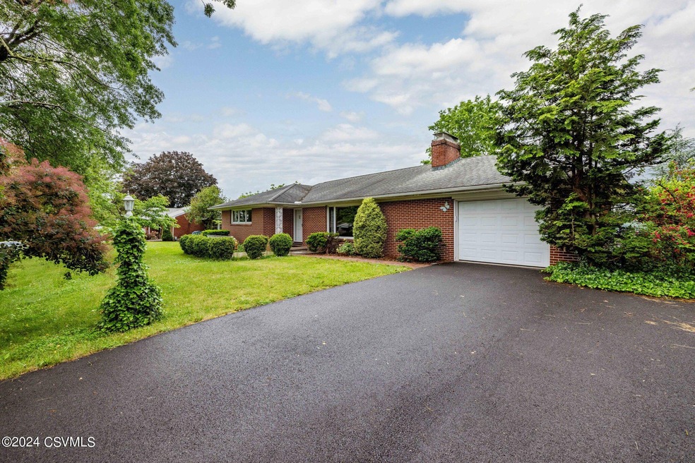 21 Vertie Ln, Milton, PA 17847 - photo 1