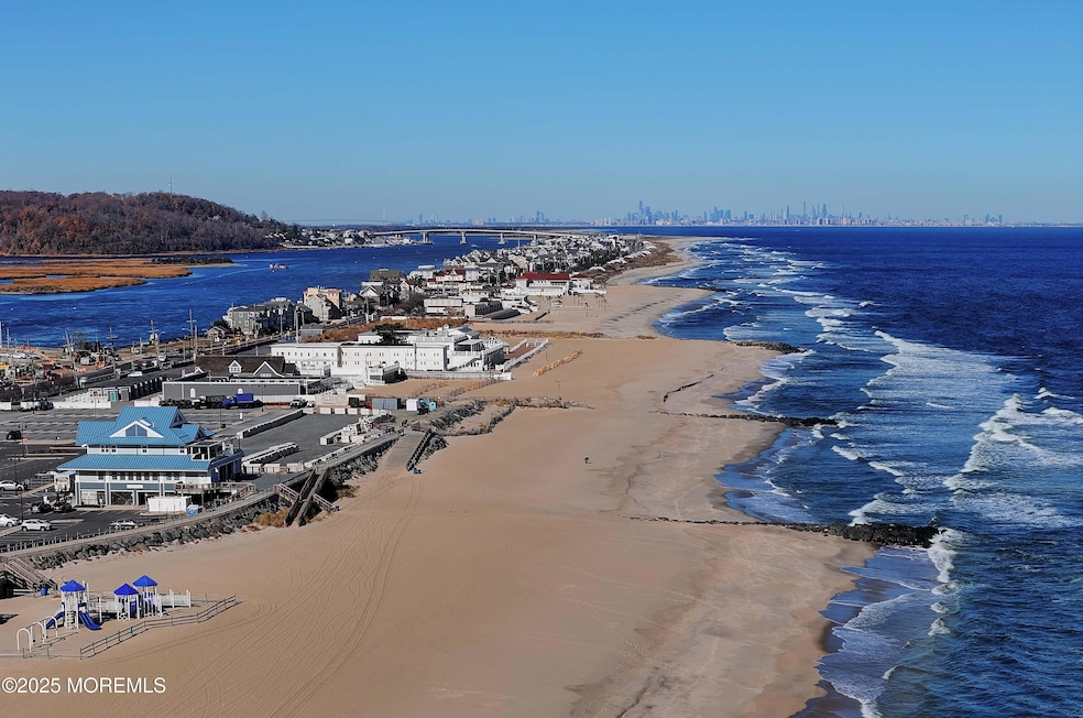 For Rent $2,500/month