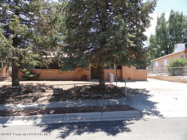 3907 Knollcrest Dr, Farmington, NM 87402 - photo 1