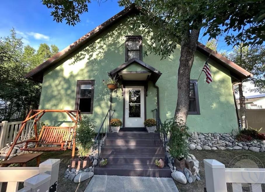 For Sale $389,900