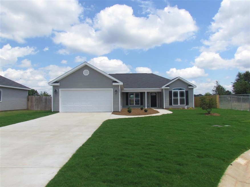 303 N Charity Ln, Warner Robins, GA 31088 - photo 1