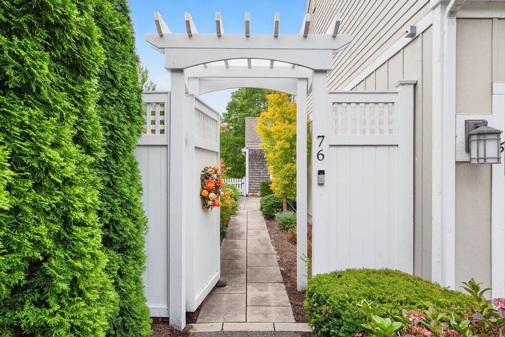 Sold $875,000 • Co-Listing Agent