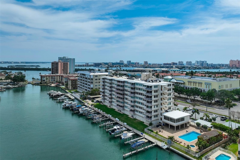 Positioned On The Intracoastal!
