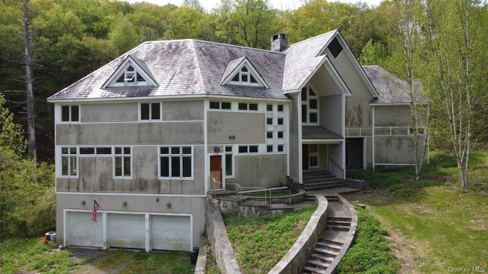 1137 E Mountain Rd S, Cold Spring, NY 10516 - photo 1