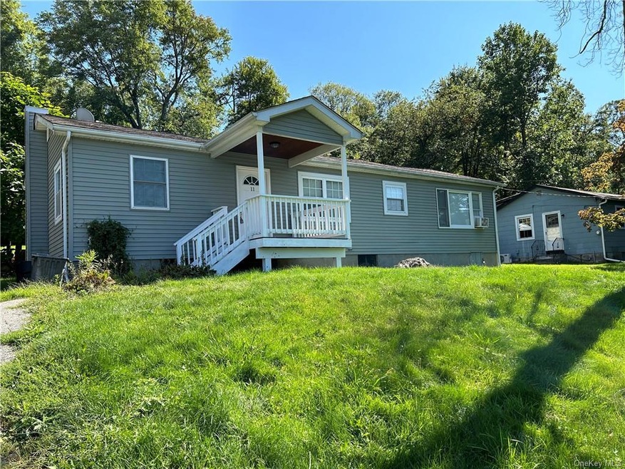 11 Donna Jeans Trail, Monroe, NY 10950 - photo 1