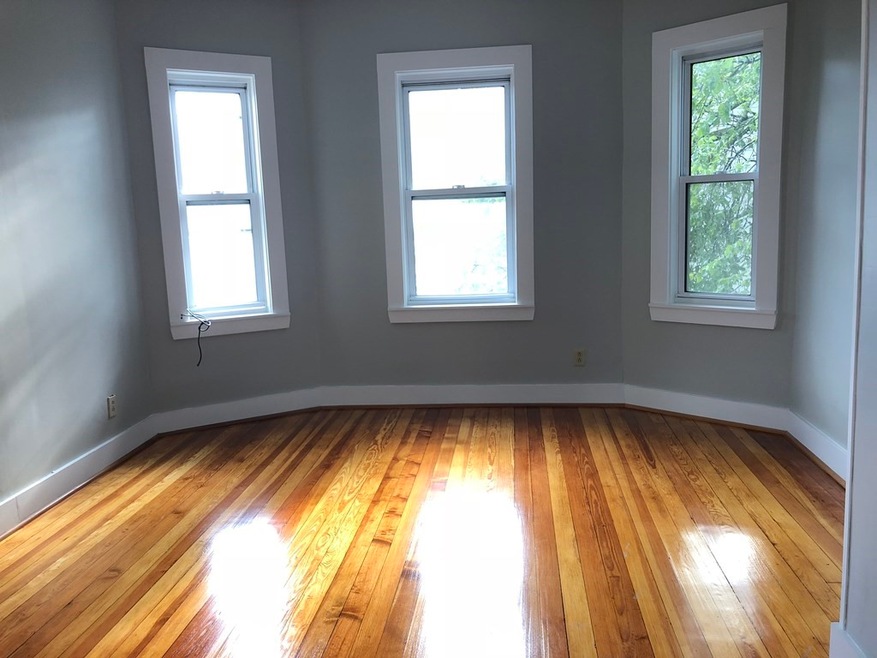 116 Webster St unit 2, Malden, MA 02148 - photo 1