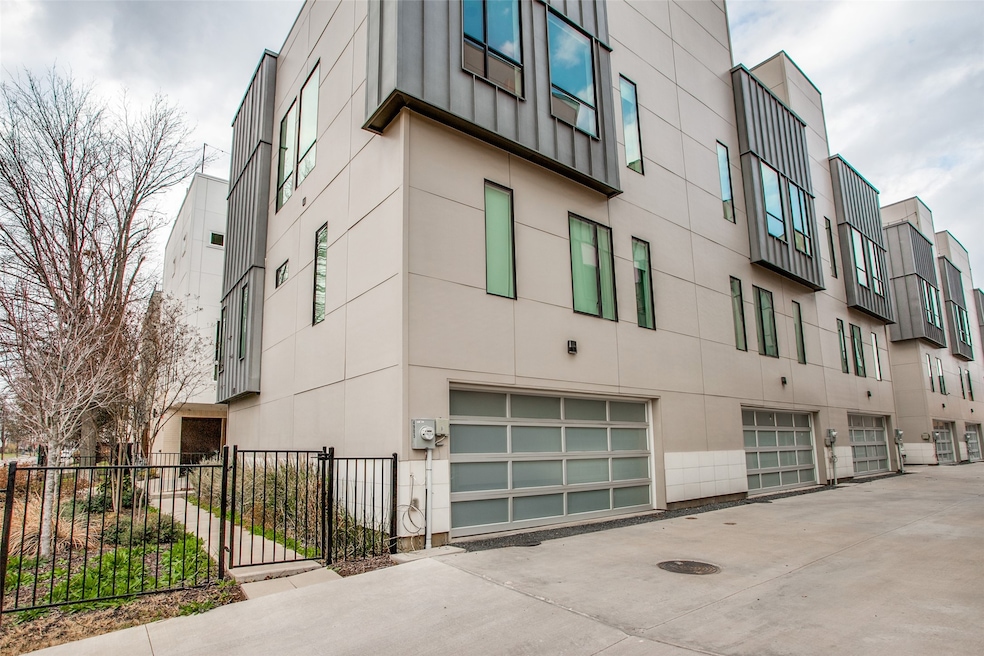 Under Contract $650,000