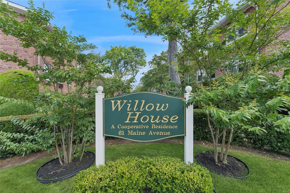 Sold $227,000 • Co-Listing Agent