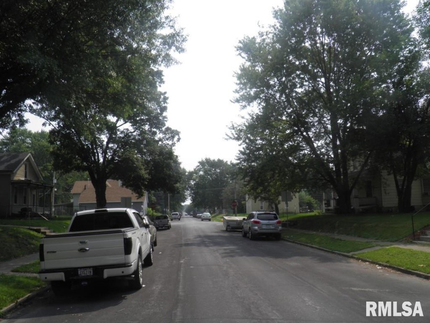 unlisted-address, Davenport, IA 52804 - photo 1