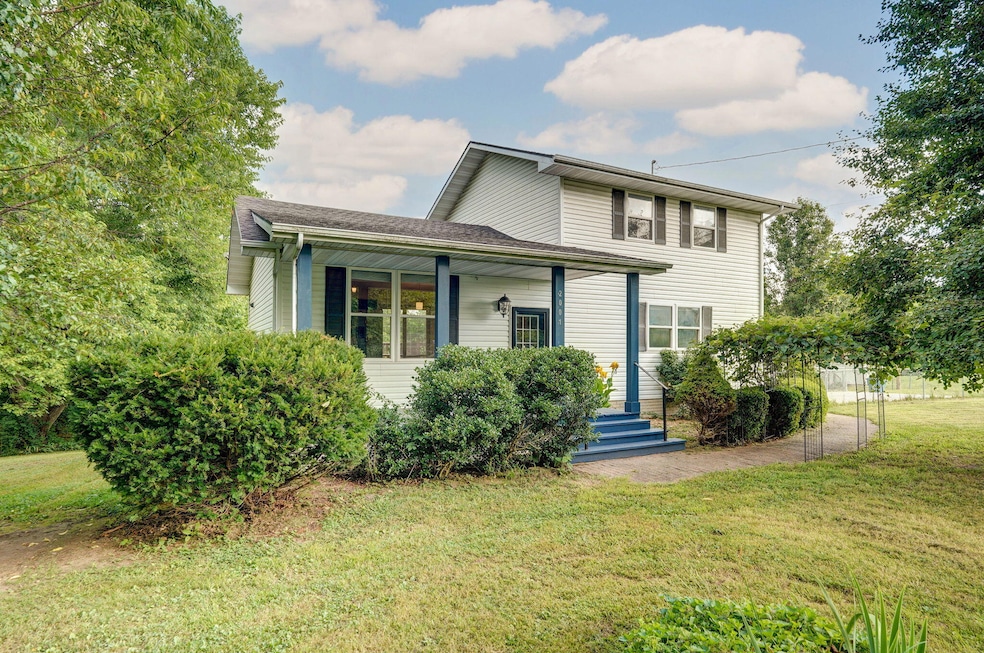 2001 S 16th Ave-7