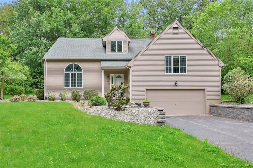 84 Shadow Ln, Cromwell, CT 06416 - photo 1