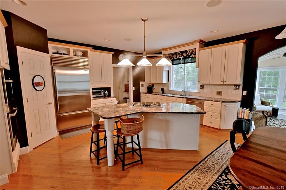 2 Joshua Valley Rd, East Lyme, CT 06333 - photo 1