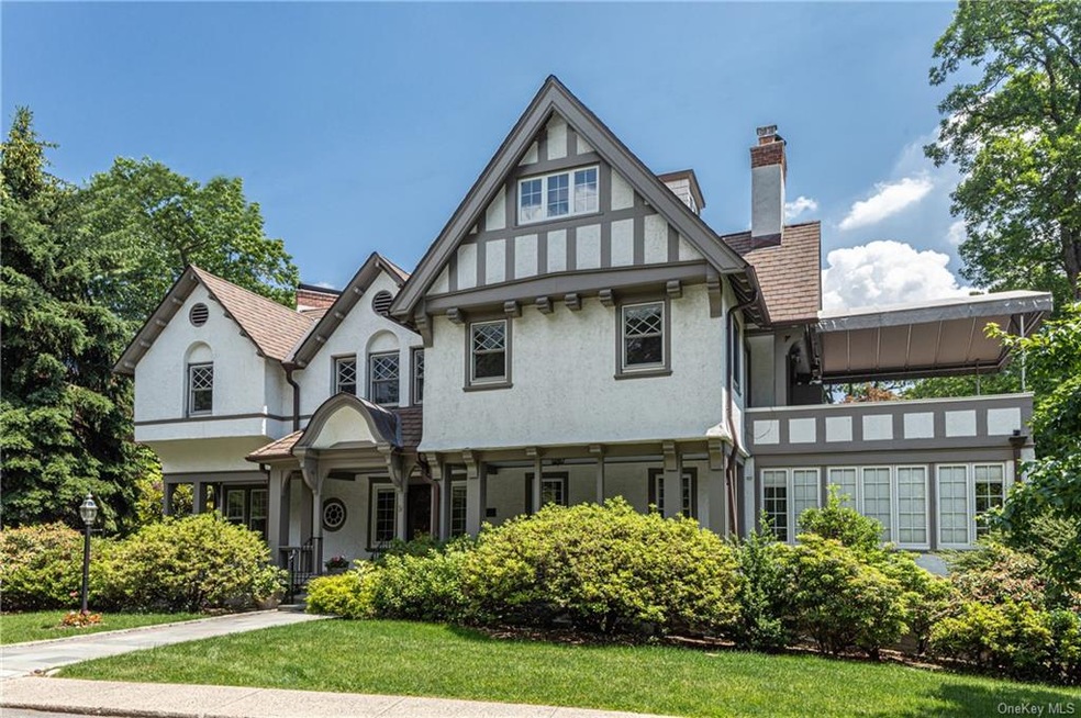 9 Paradise Rd, Bronxville, NY 10708 - photo 1