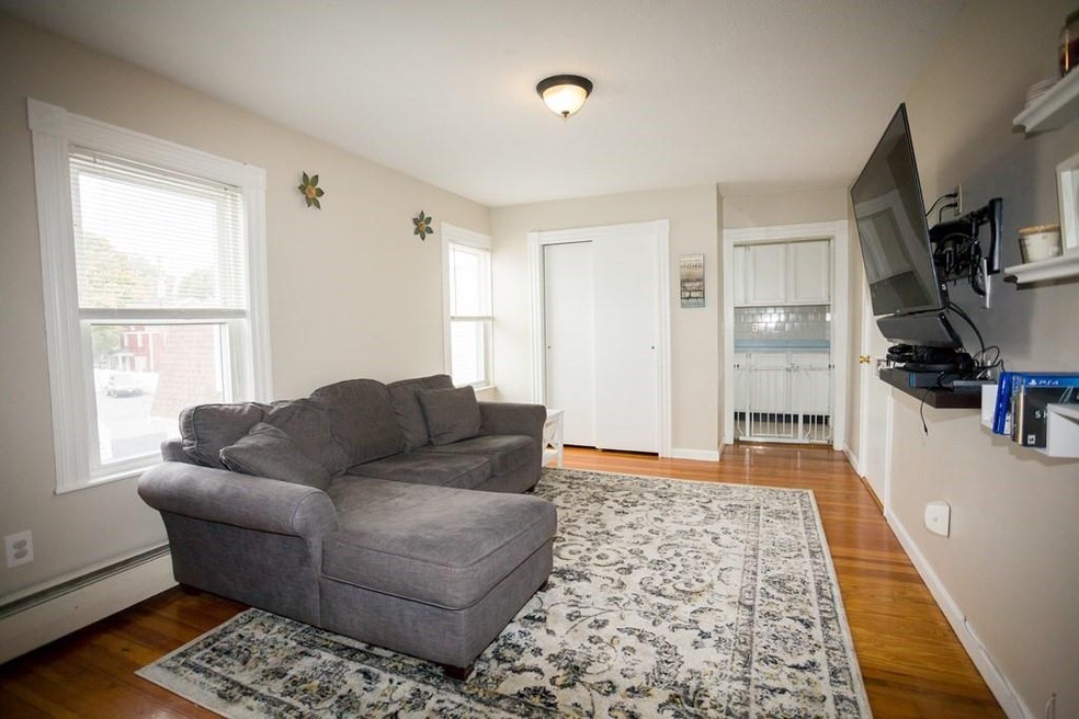 70 Lynn St unit 2, Peabody, MA 01960 - photo 1