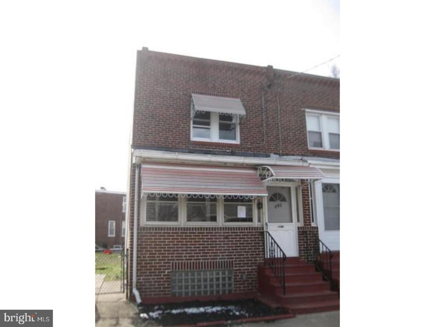 892 Jefferson St, Camden, NJ 08104 - photo 1