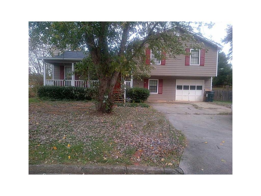 2201 Greenridge Dr SW, Marietta, GA 30008 - photo 1