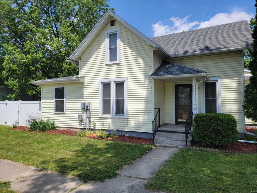 120 E 19th St, Auburn, IN 46706 - photo 1