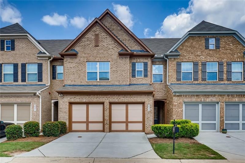 A Townhome to steal your heart!