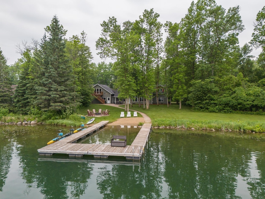 For Sale $990,000
