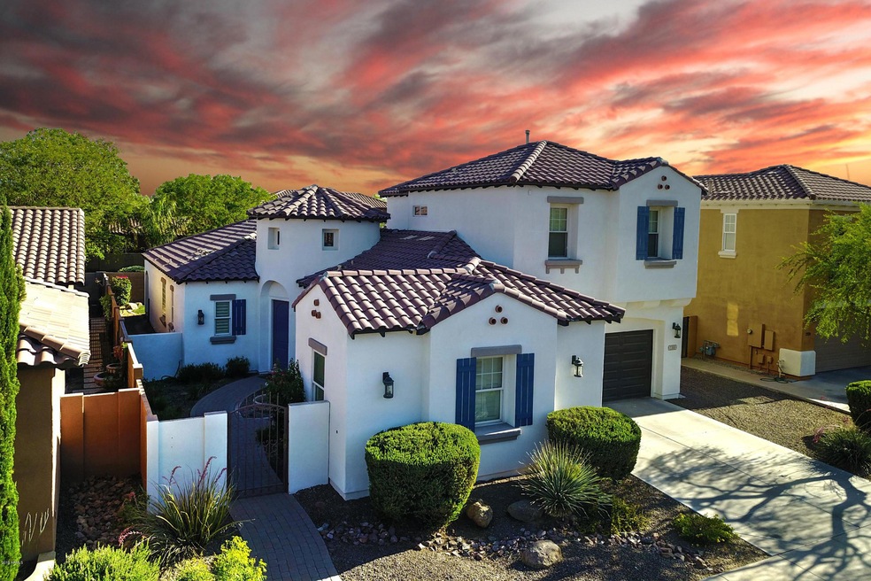 1 - 2360 E Azalea Dr