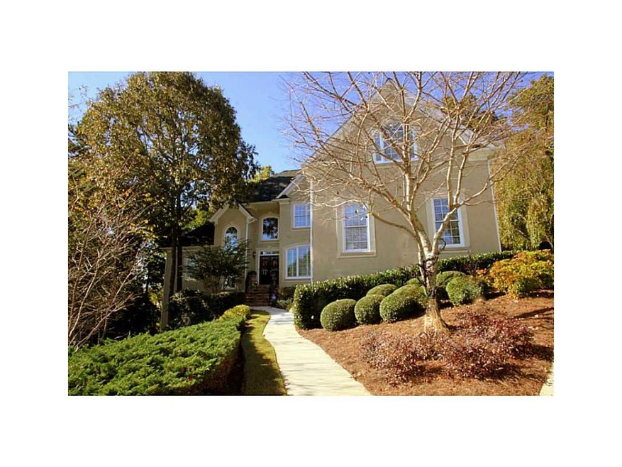 650 Oak Bridge Trail, Alpharetta, GA 30022 - photo 1