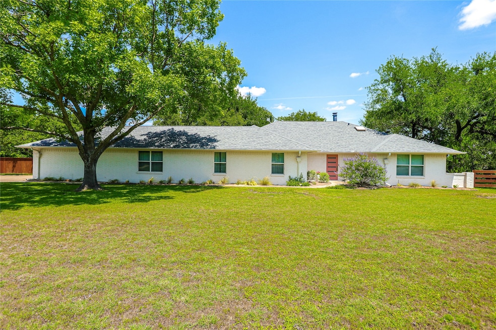 Under Contract $760,000