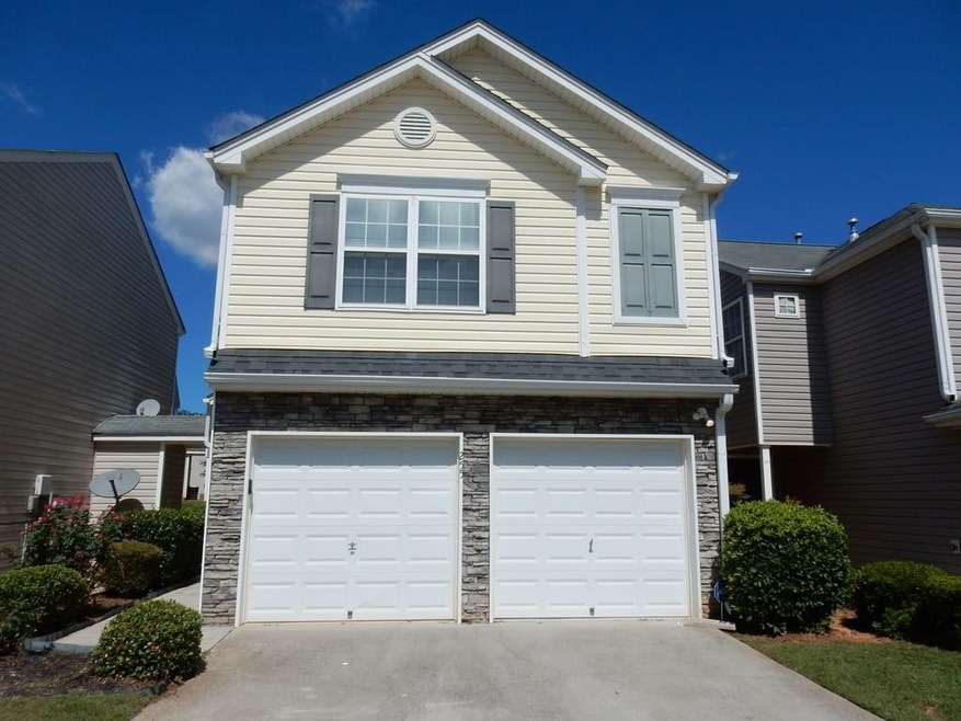 Beautiful Townhome featured w/Stacked Stone accent
