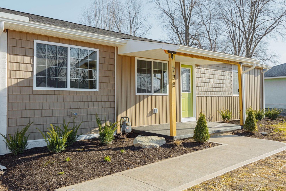 32-web-or-mls-738 Stockbridge Rd 031