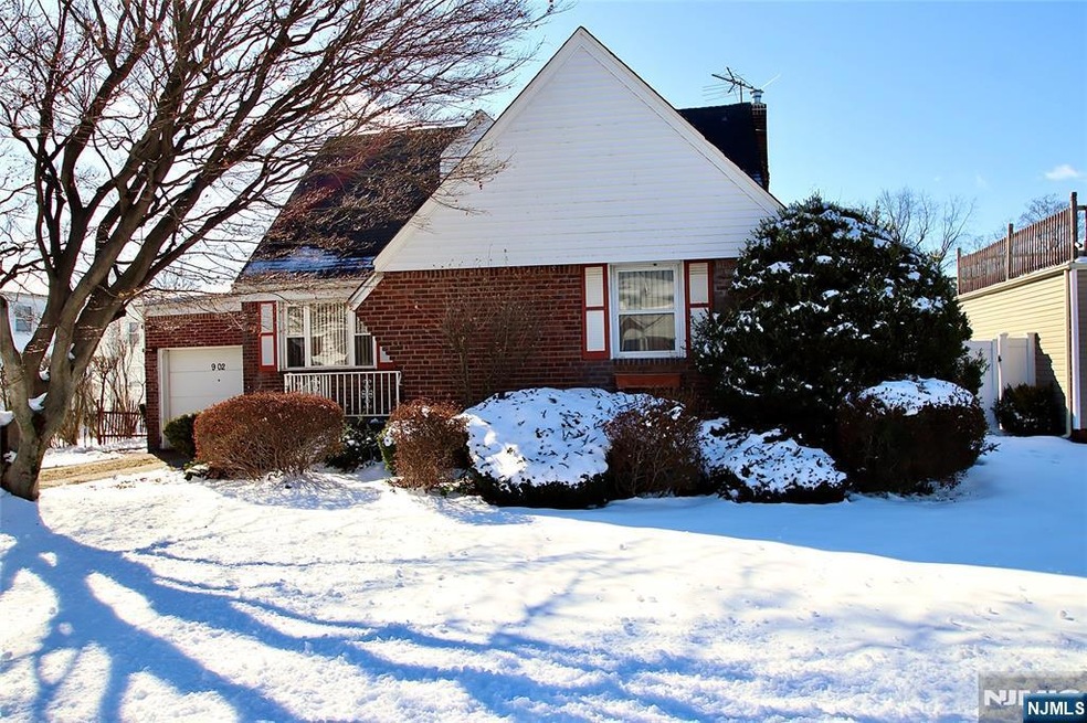 9-02 3rd St unit 1X, Fair Lawn, NJ 07410 - photo 1