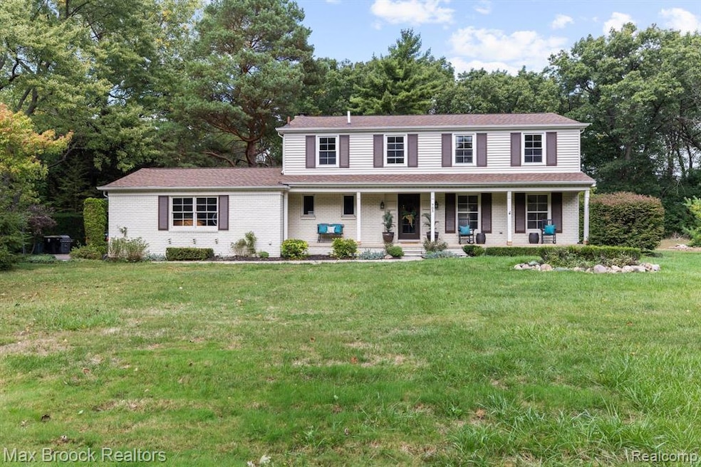 705 Westview Rd, Bloomfield Hills, MI 48304 - photo 1