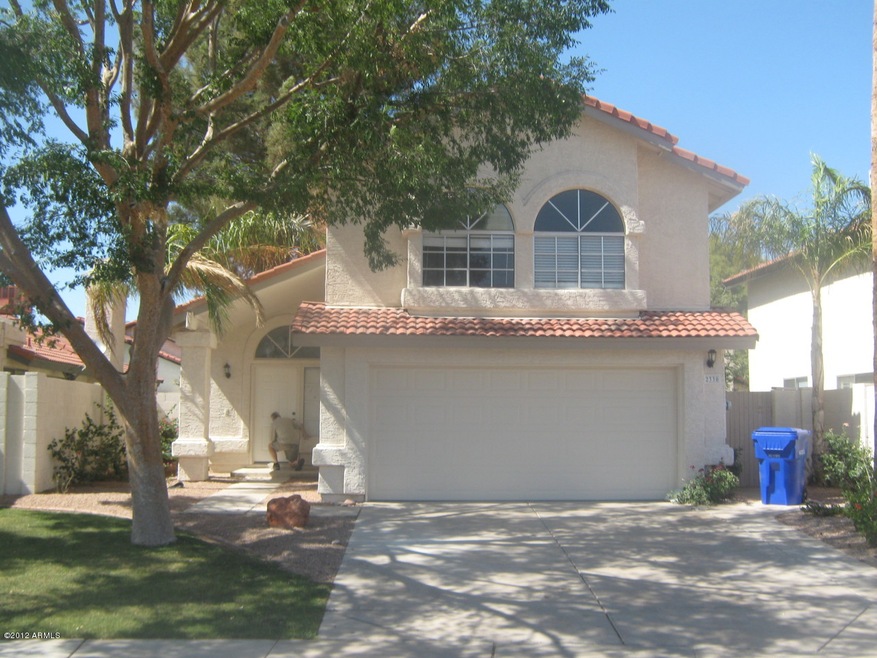 Front view of home