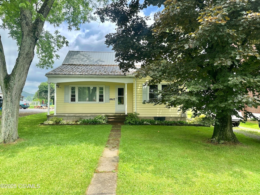 Pending $169,900 • Co-Listing Agent