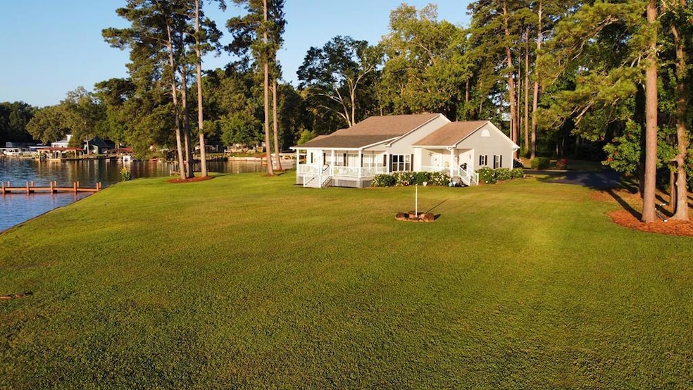 Sold $766,500 • Co-Listing Agent