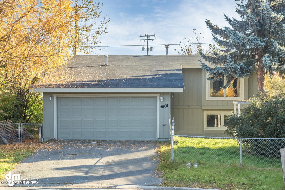 Exterior 2313-SMALL