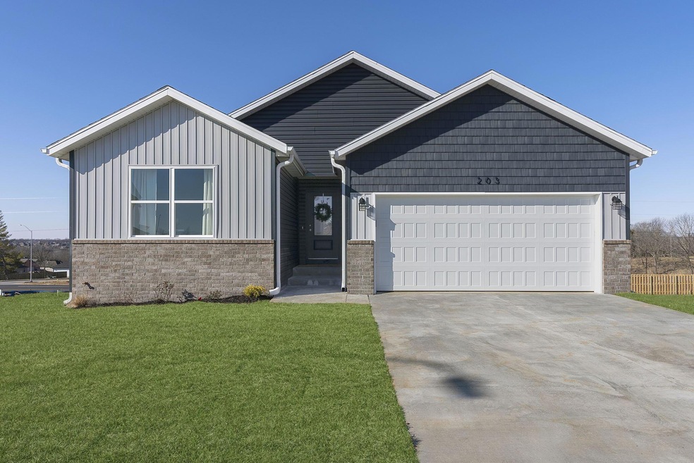 503 Pine Leaf
