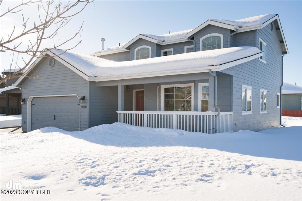 01-Front Exterior_ELI06260