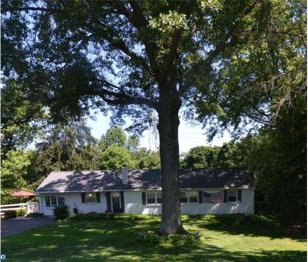 2 Summit Dr, Glen Mills, PA 19342 - photo 1