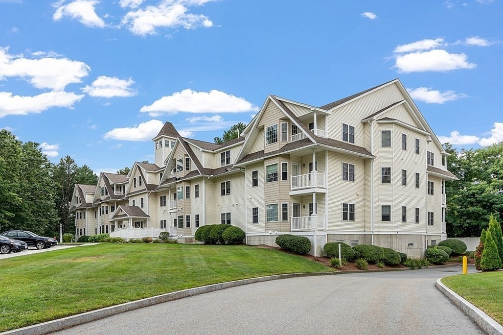 195 Salem St unit 2108, Wilmington, MA 01887 - photo 1