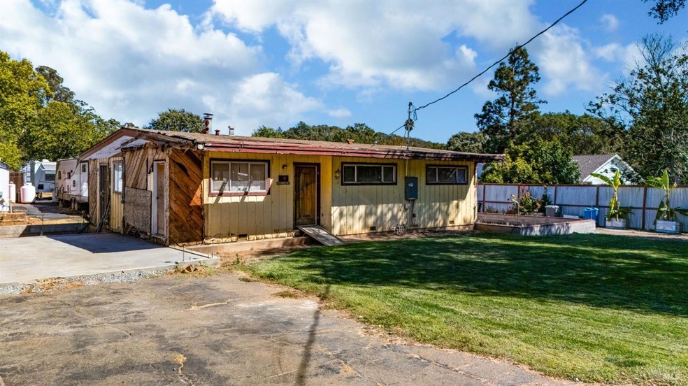 Welcome to 50 Elaine Dr. Take the owners dream and