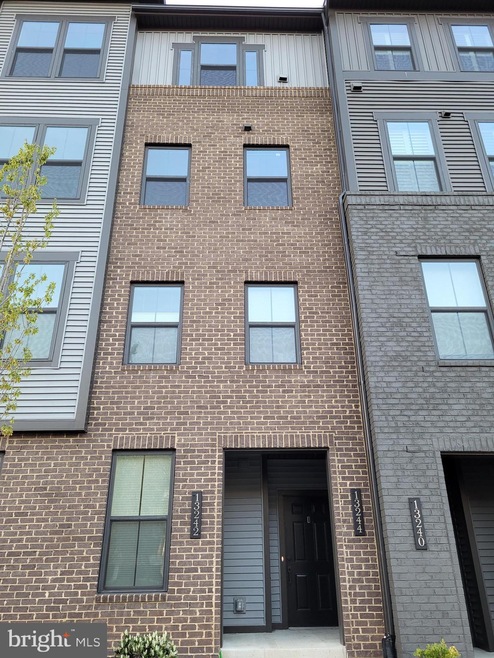 13244 Woodland Park Rd unit 4F, Herndon, VA 20171 - photo 1