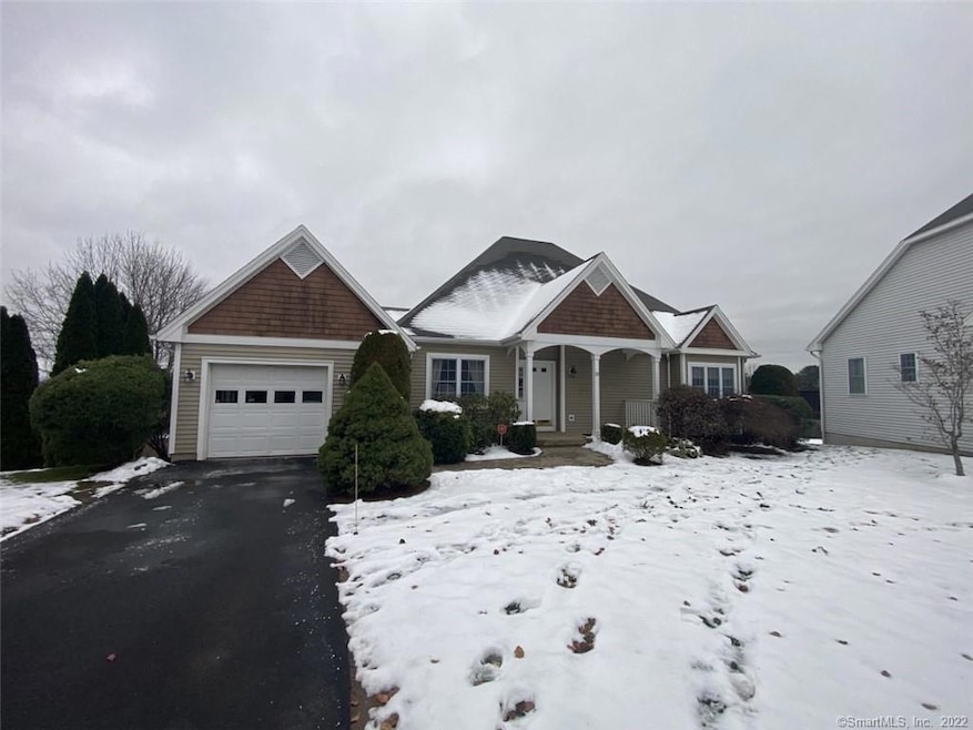 29 S Pond Rd, Bloomfield, CT 06002 - photo 1