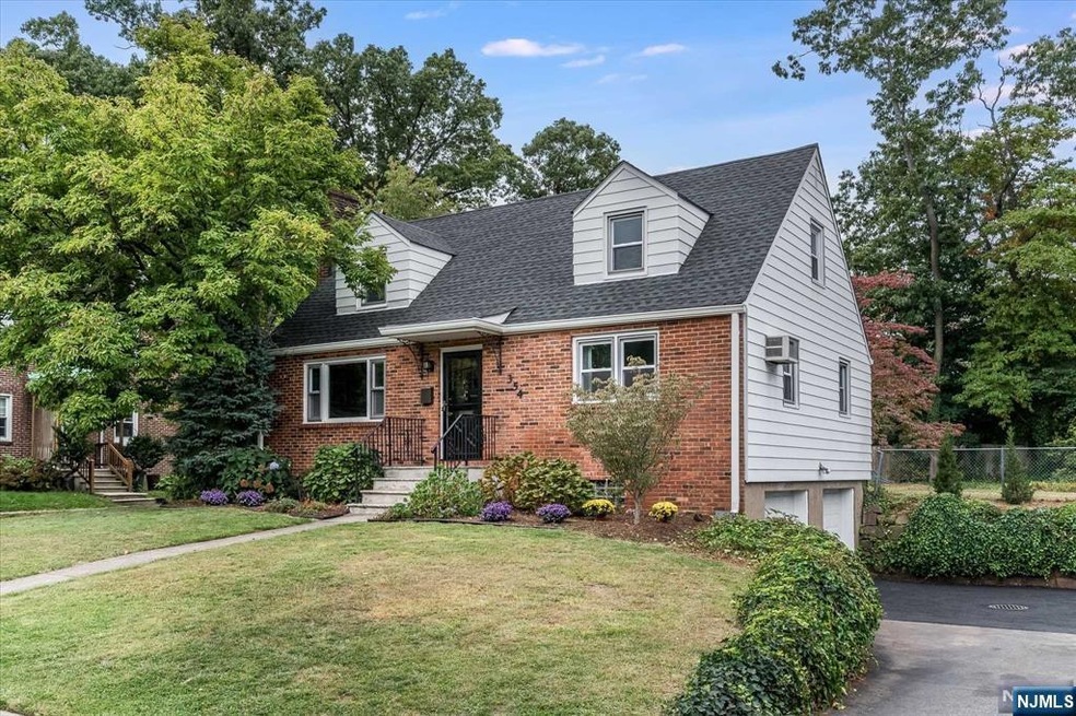 354 Plaza Rd N unit 1X, Fair Lawn, NJ 07410 - photo 1