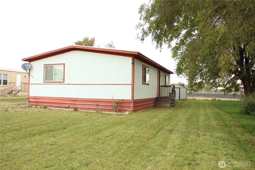 4815 Airway Dr NE unit 72, Moses Lake, WA 98837 - photo 1