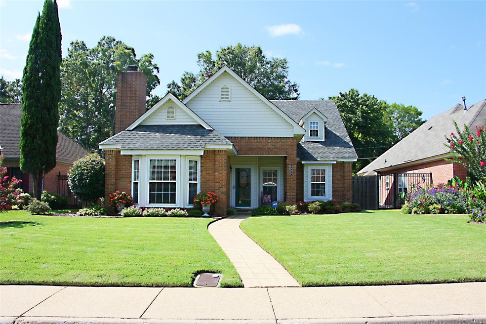 Welcome to 398 Oak AvenueMontgomery, AL 36109