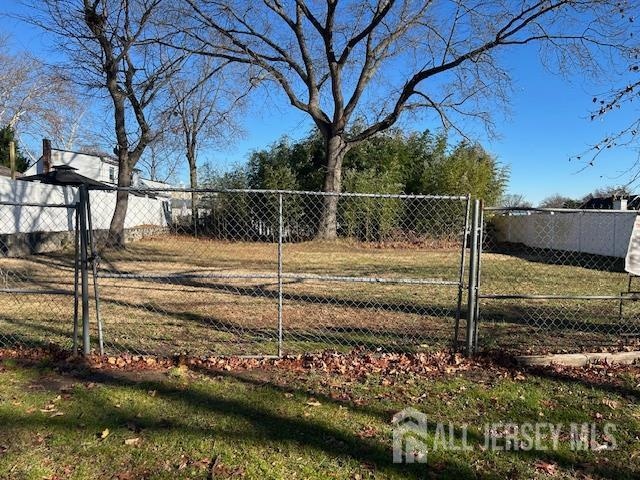 16 Ridge Ave, Sayreville, NJ 08872 - photo 1