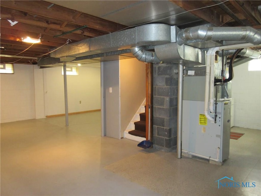 4820 296th St, Toledo, OH 43611 - photo 1