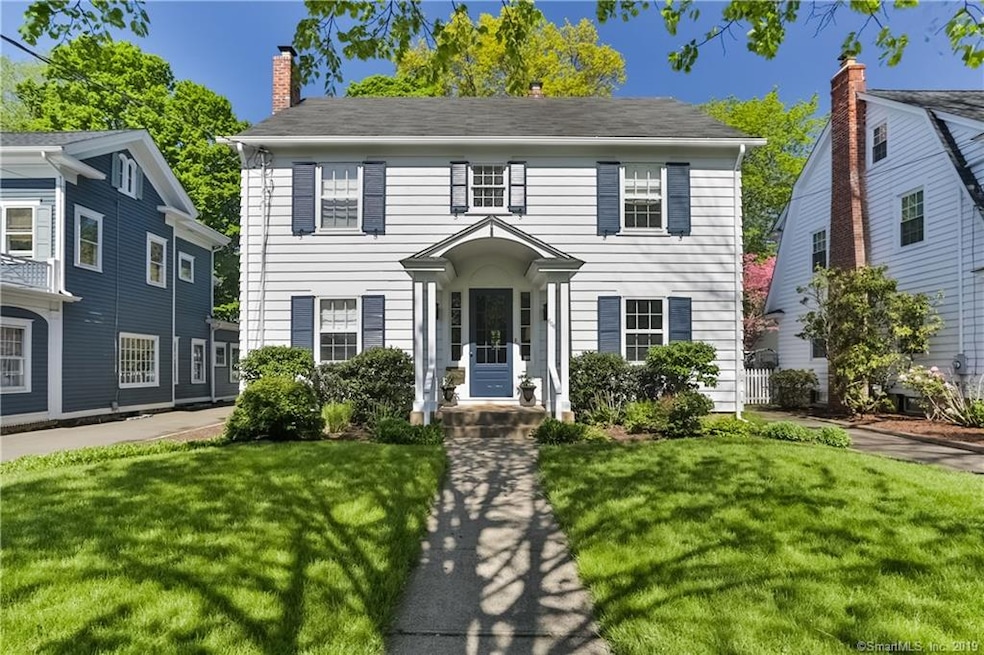 606 Toilsome Hill Rd, Fairfield, CT 06825 - photo 1