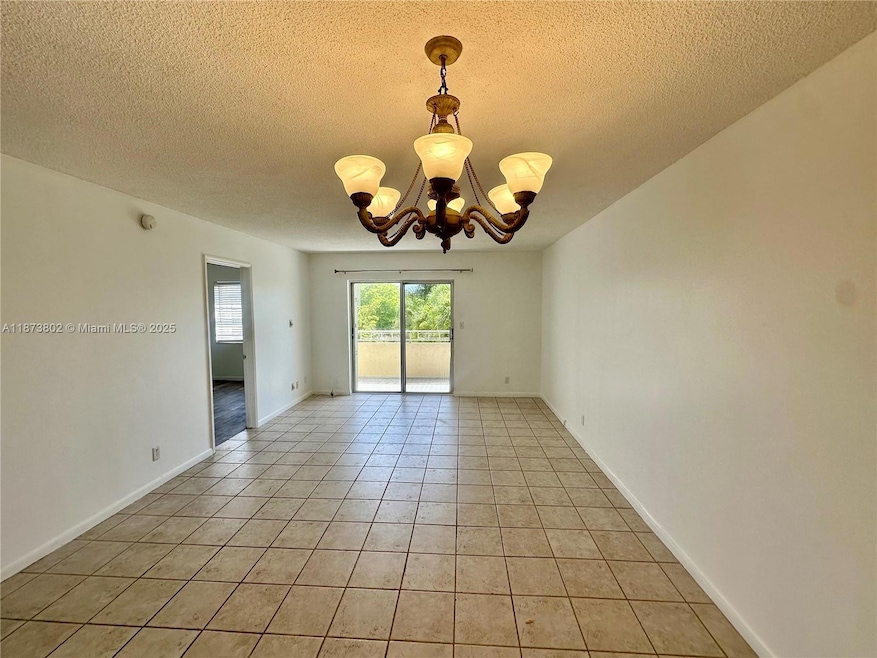 Victoria Park Towers unit 207, Fort Lauderdale, FL 33304 - photo 1