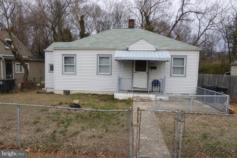 4912 Newton St, Bladensburg, MD 20710 - photo 1